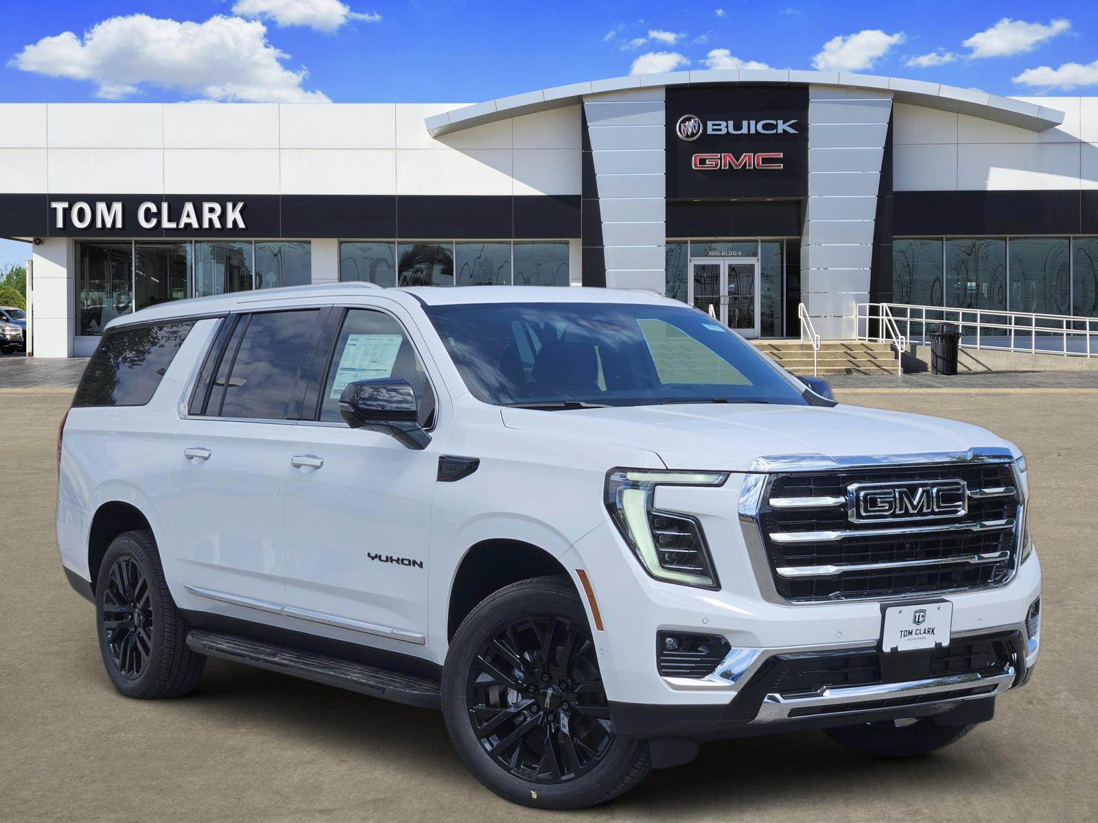 New 2026 GMC Yukon XL Elevation w/ LPO, Elevation Black Package RWD image 1