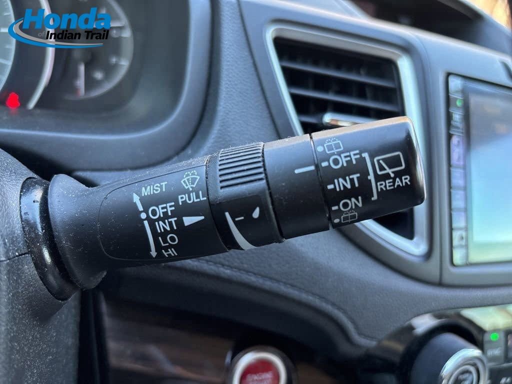 Used 2016 Honda CR-V EX-L image 24