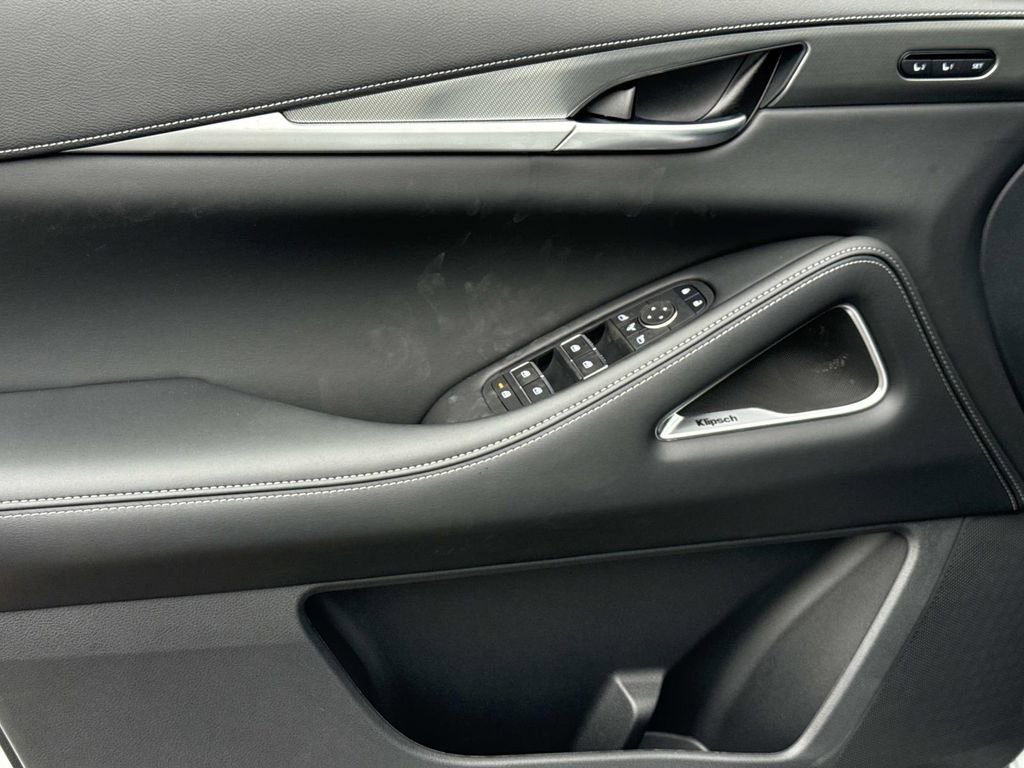 New 2026 INFINITI QX60 Luxe w/ Cargo Package image 14