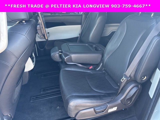 Used 2022 Kia Carnival SX image 11