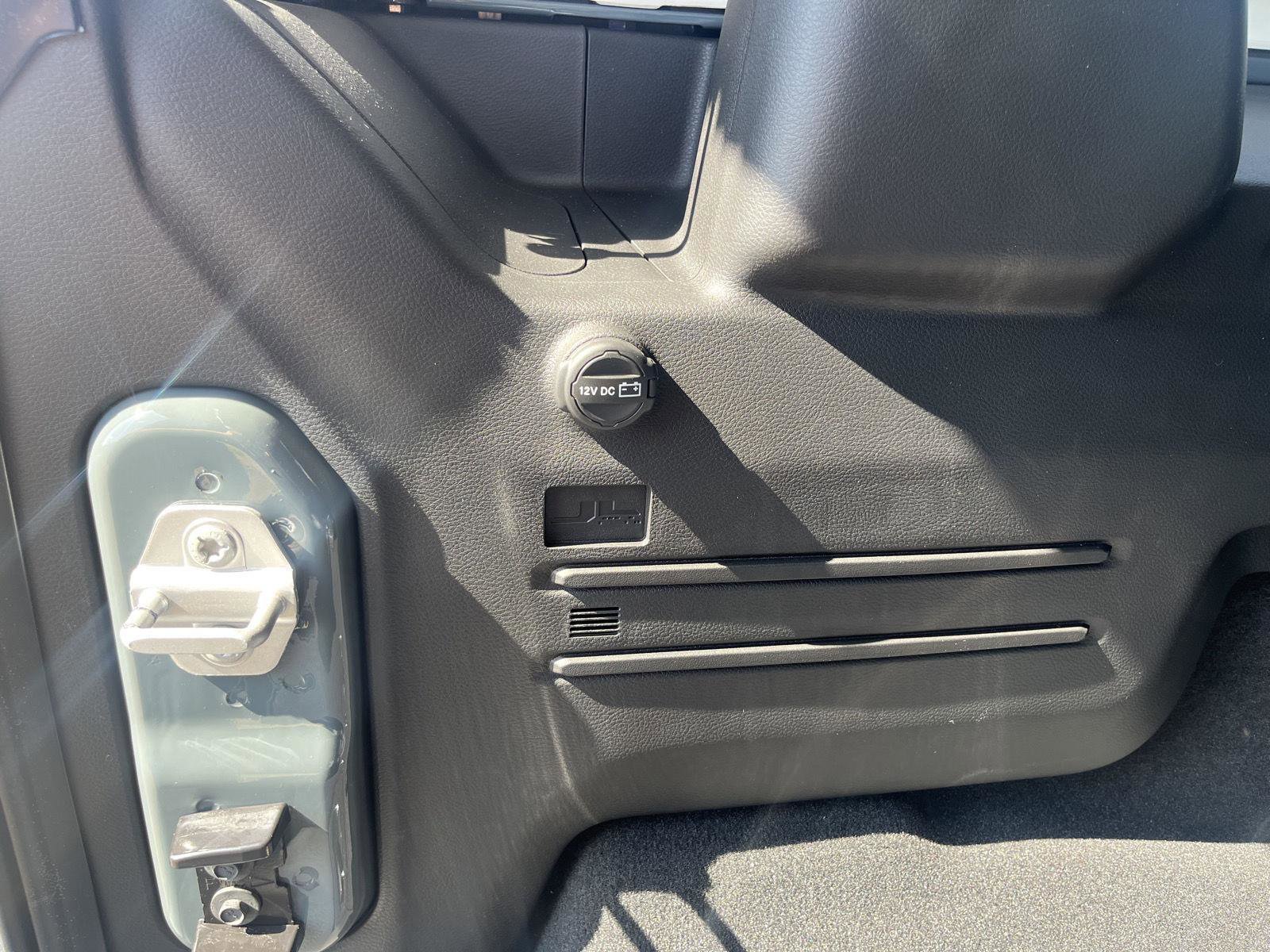 New 2025 Jeep Wrangler Sport S image 39