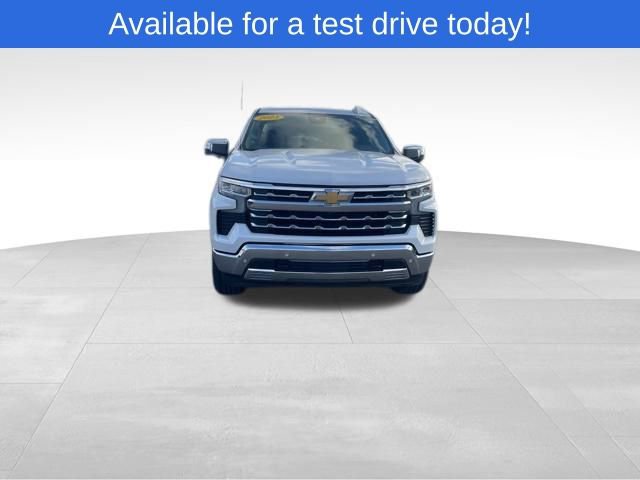 Used 2023 Chevrolet Silverado 1500 LTZ image 3