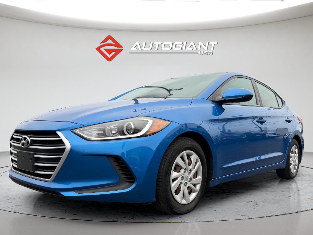Used 2017 Hyundai Elantra SE FWD image 1