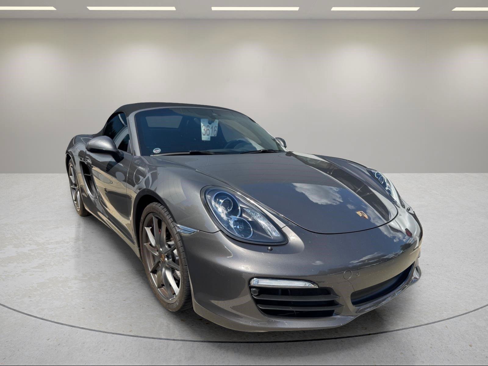 Used 2016 Porsche Boxster S RWD image 10