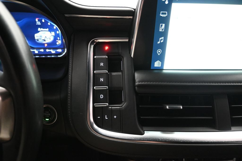 Used 2023 Chevrolet Tahoe LT AWD/4WD image 19