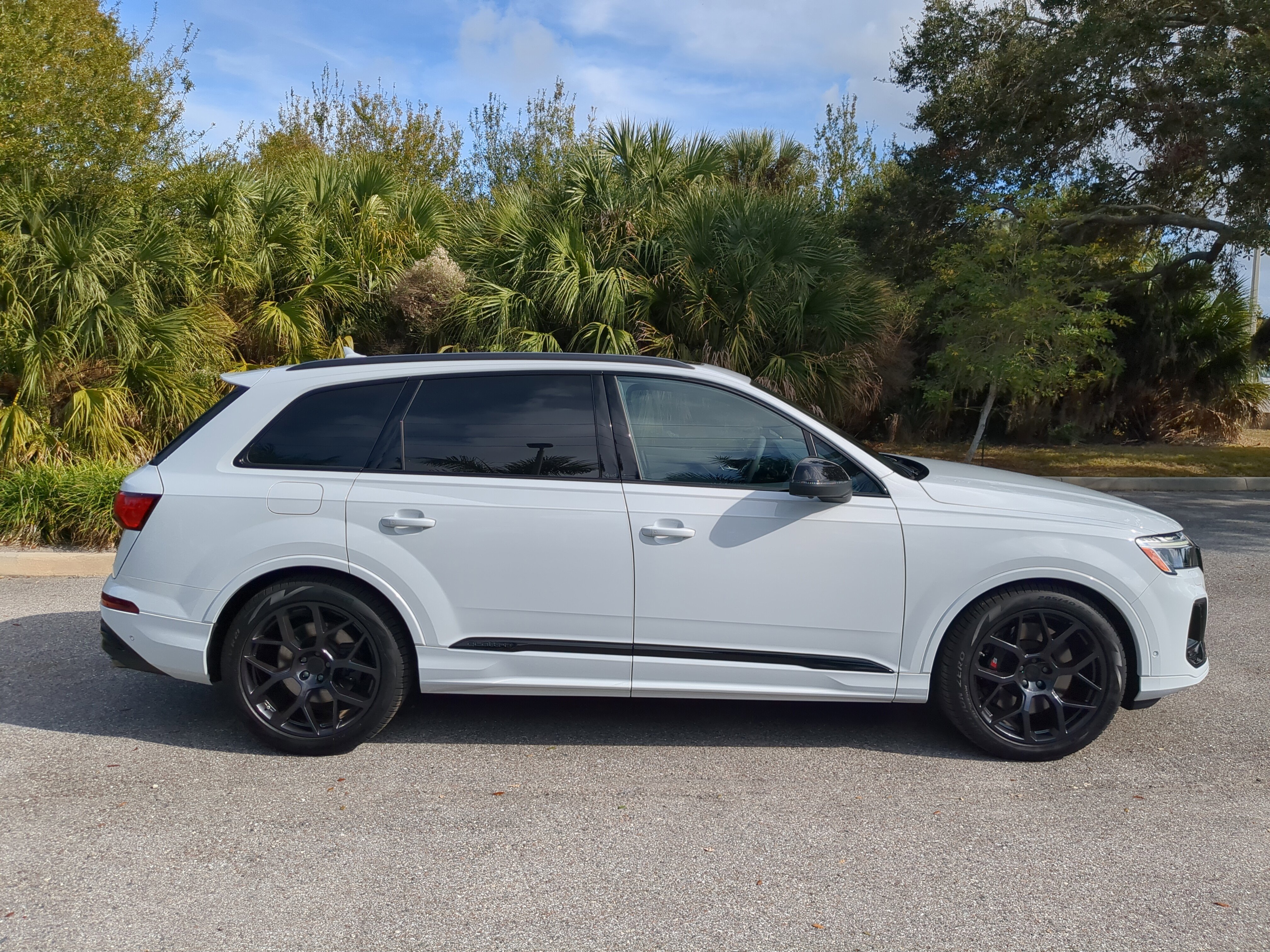 New 2026 Audi SQ7 Premium Plus image 3