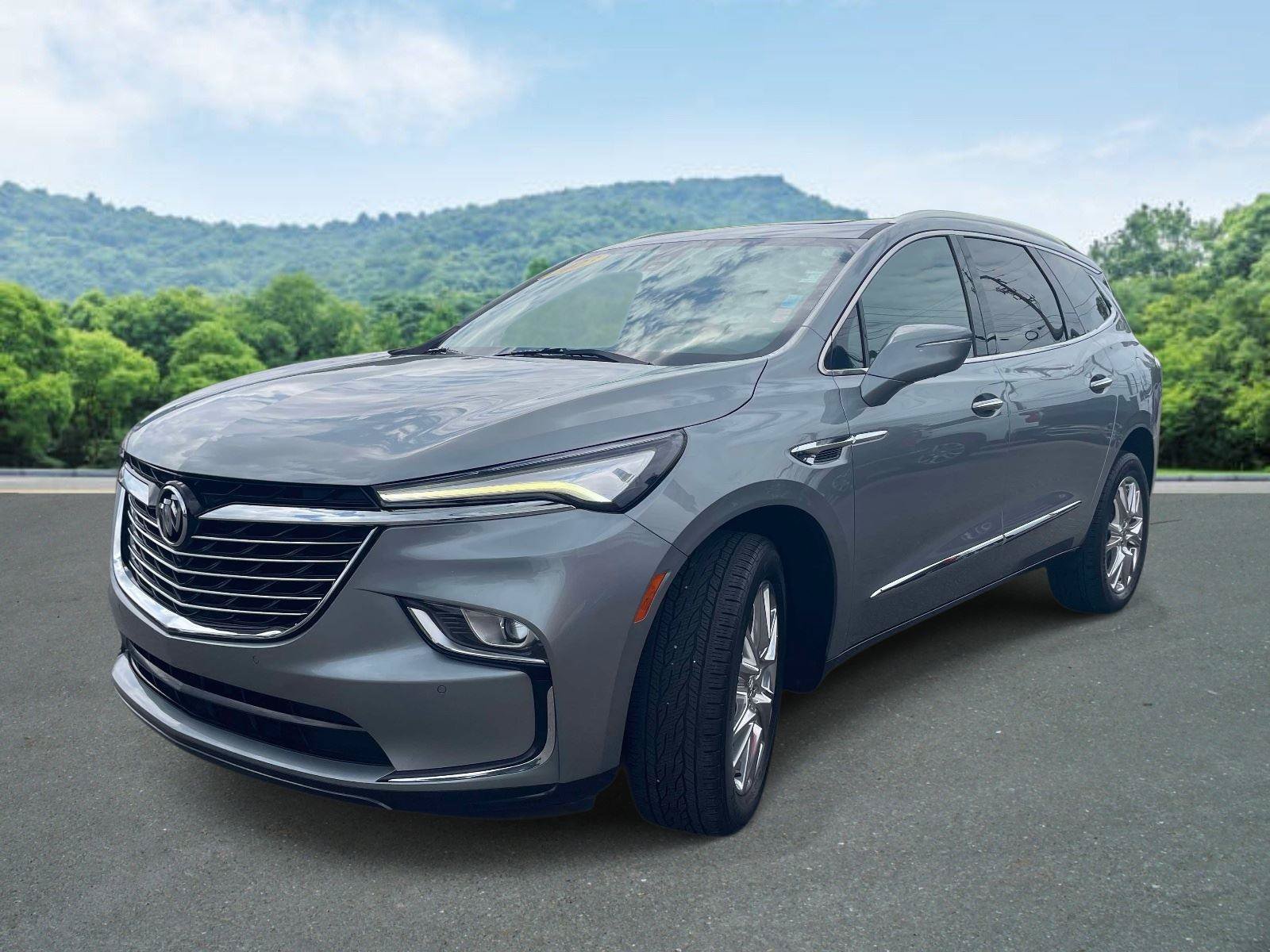 Used 2023 Buick Enclave Premium w/ Experience Buick Package FWD image 23