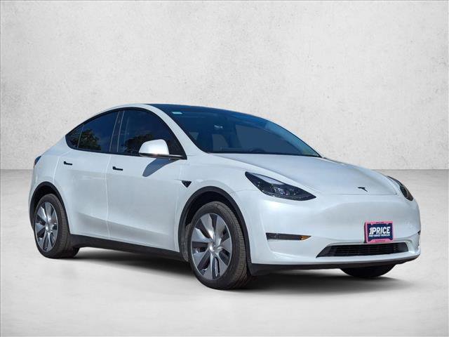 Used 2024 Tesla Model Y Long Range AWD/4WD image 3