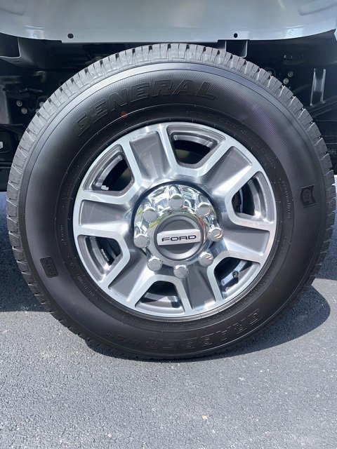 New 2025 Ford F250 XLT image 20