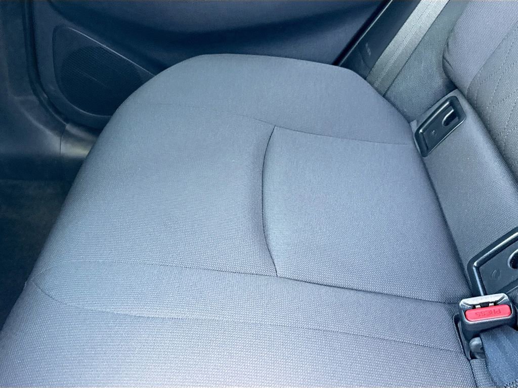 Used 2024 Toyota Corolla Cross LE w/ Moonroof Package FWD image 29