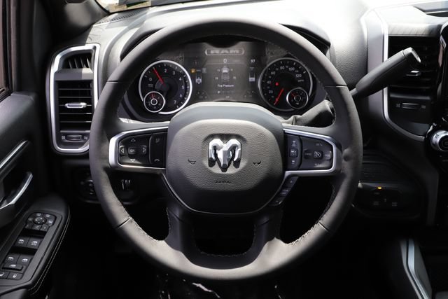 New 2026 RAM 2500 Big Horn AWD/4WD image 21