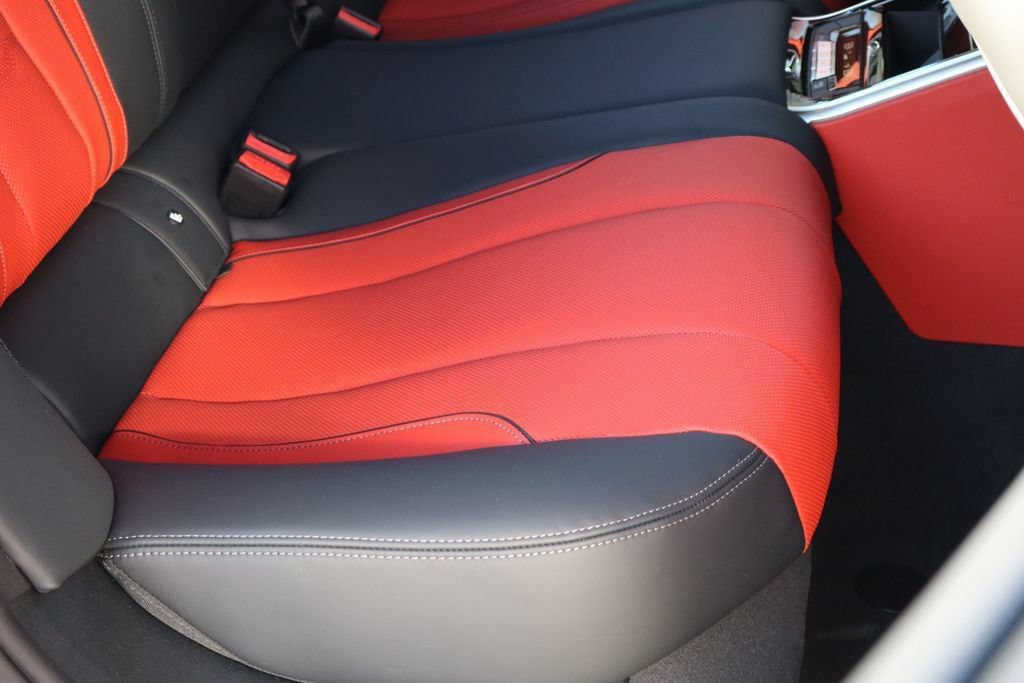 New 2026 BMW M850i xDrive AWD/4WD image 25