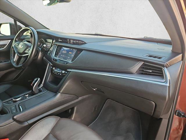 Used 2022 Cadillac XT5 Luxury FWD image 21