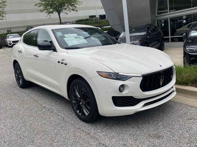 New 2024 Maserati Levante GT Ultima image 2