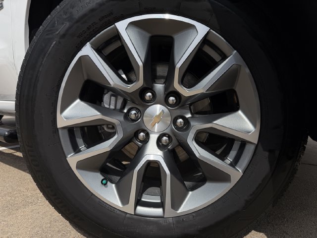 Used 2025 Chevrolet Silverado 1500 LT w/ Texas Edition Plus RWD image 9