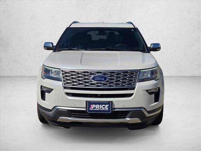 Used 2019 Ford Explorer Platinum image 2