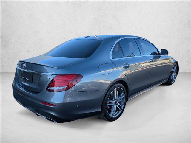 Used 2018 Mercedes-Benz E 300 image 5