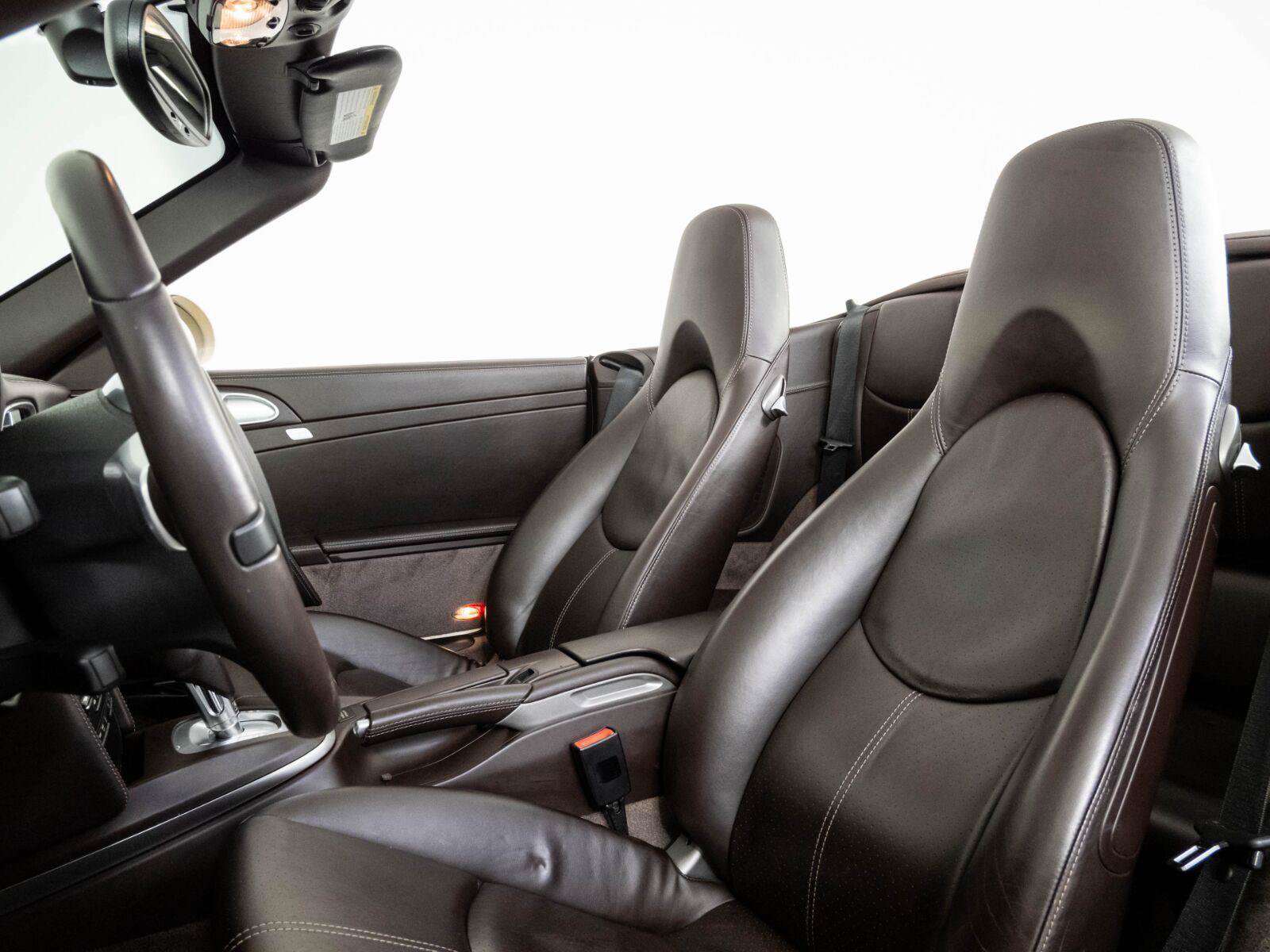 Used 2011 Porsche 911 Carrera S RWD image 5