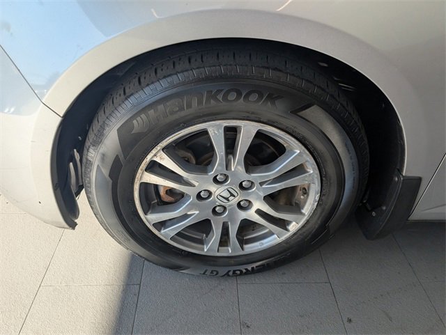 Used 2012 Honda Odyssey EX image 17