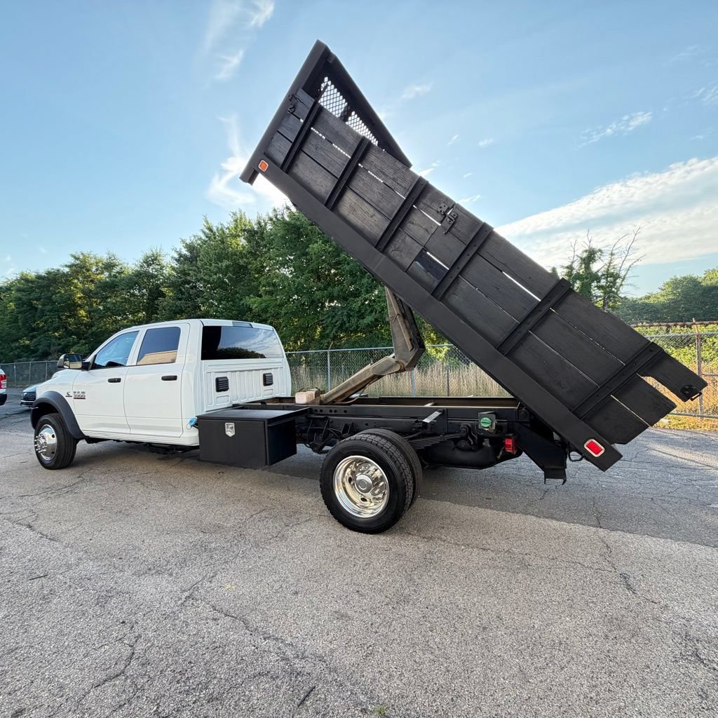 Used 2017 RAM 5500 Crew Cab Tradesman w/ Ambulance Prep Group RWD image 14