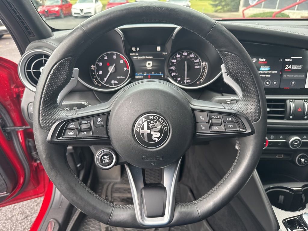 Used 2022 Alfa Romeo Giulia Veloce image 30