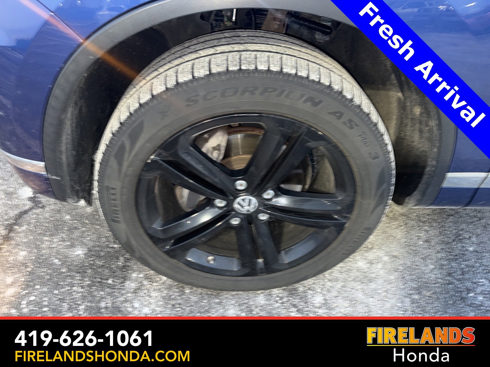 Used 2017 Volkswagen Touareg Wolfsburg Edition image 31