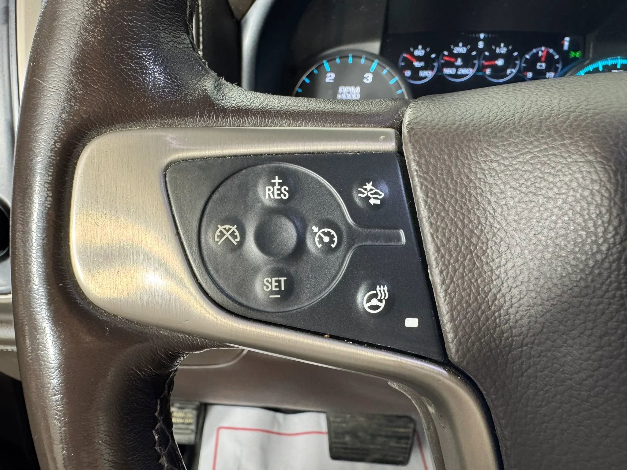 Used 2019 GMC Sierra 2500 Denali w/ Duramax Plus Package AWD/4WD image 15