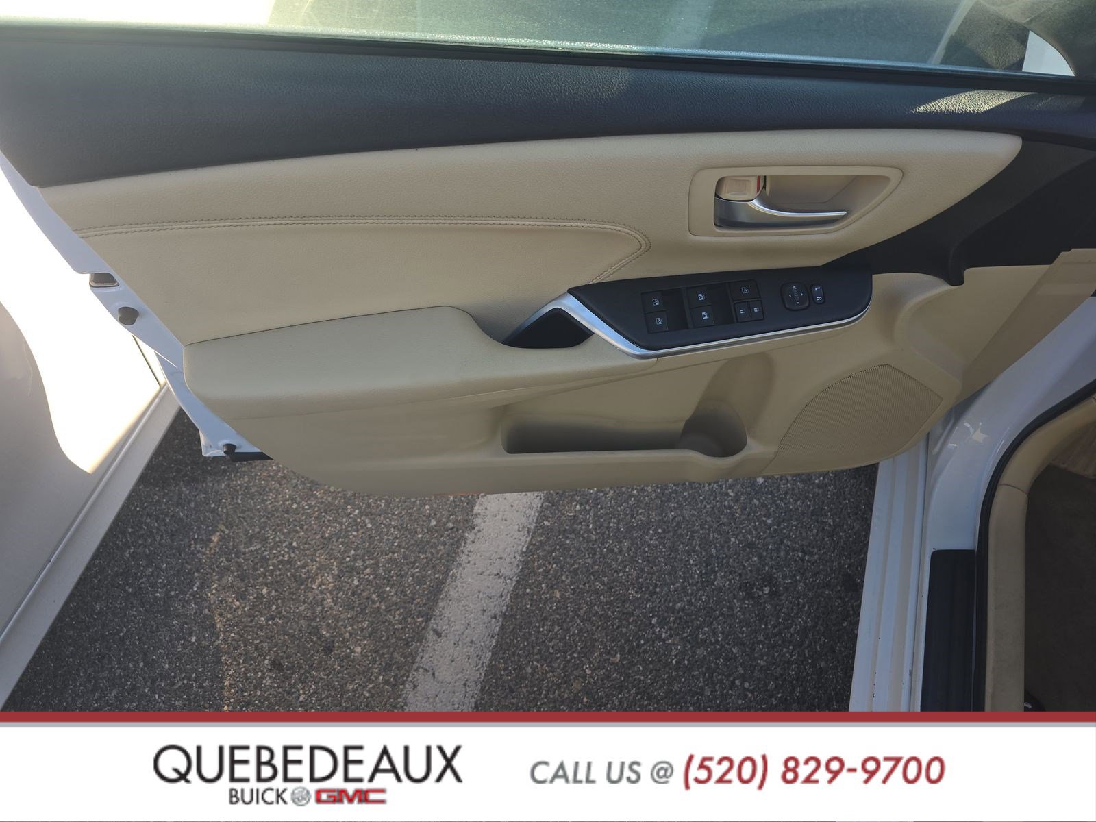 Used 2015 Toyota Camry XLE image 9