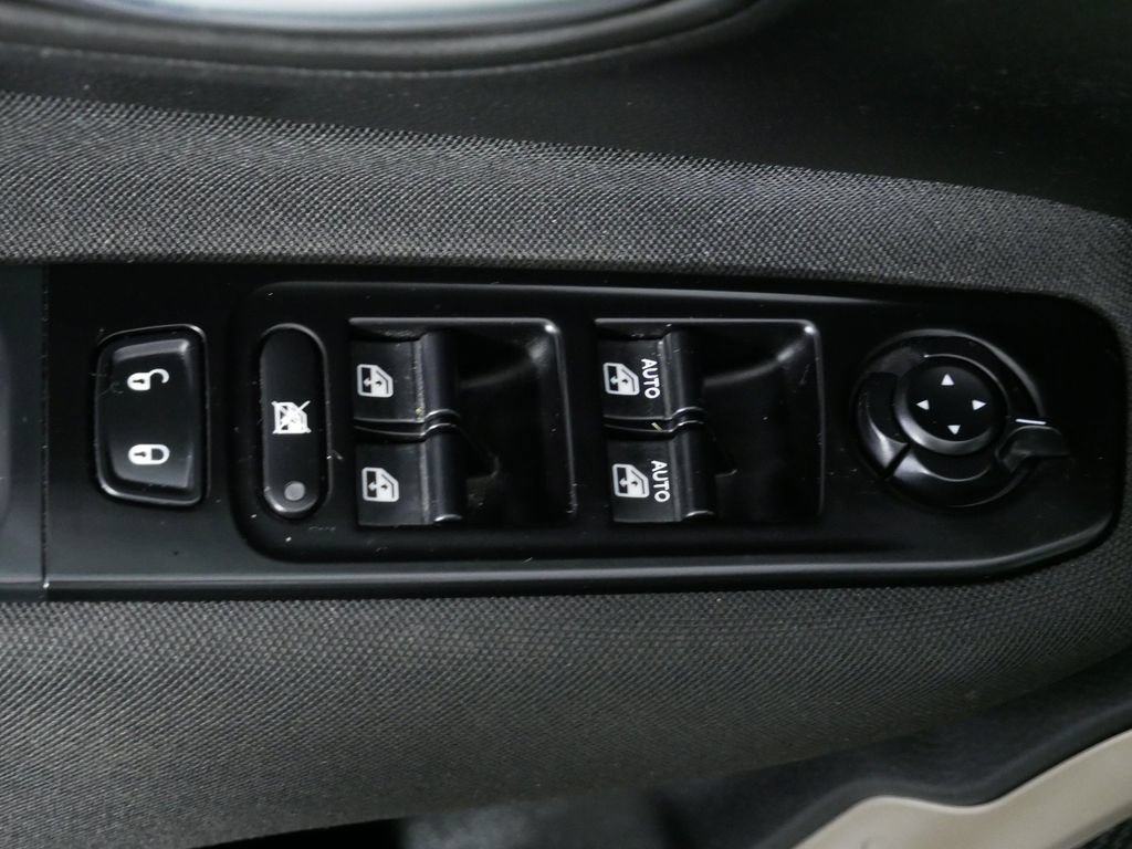Used 2017 Jeep Renegade Sport w/ Power & Air Group AWD/4WD image 21
