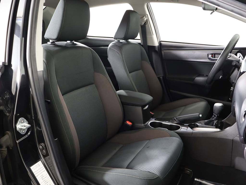 Used 2019 Toyota Corolla LE FWD image 26