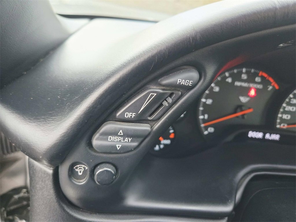 Used 2004 Chevrolet Corvette Convertible w/ Preferred Equipment Group image 27