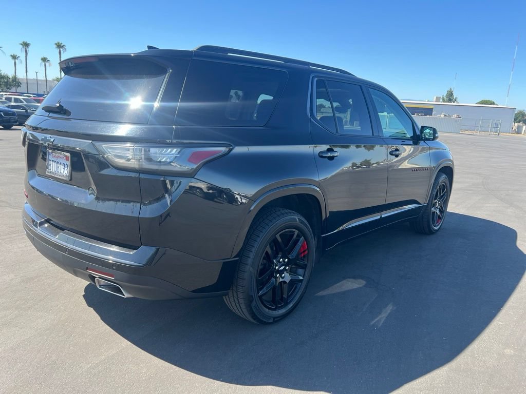 Certified 2020 Chevrolet Traverse Premier w/ Redline Edition FWD image 4
