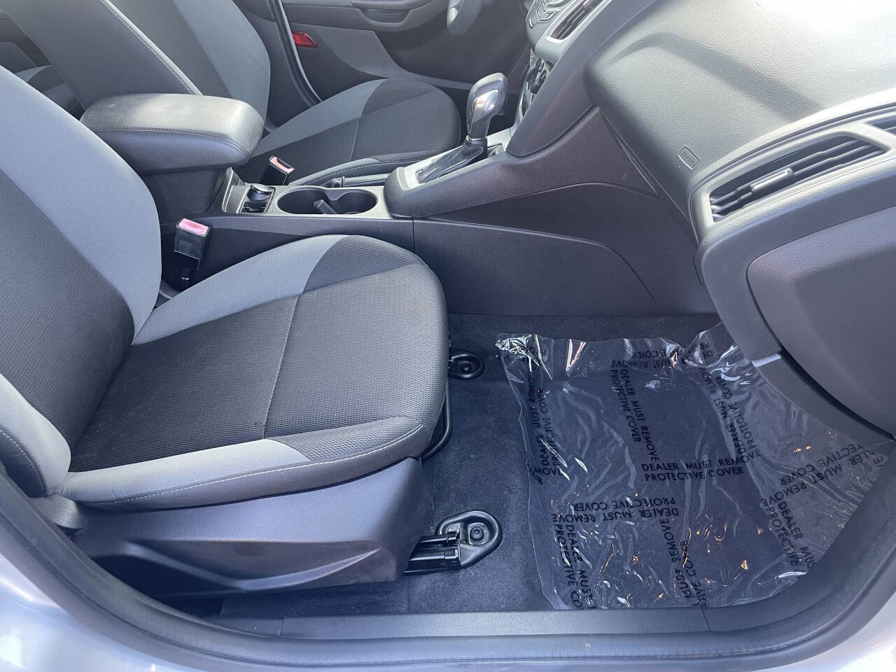 Used 2013 Ford Focus SE image 10