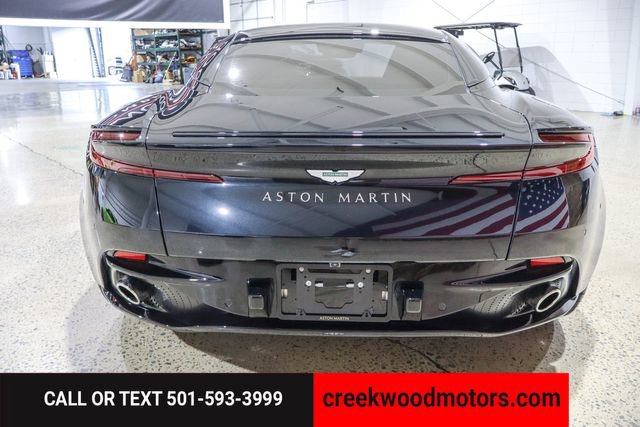 Used 2024 Aston Martin DB12 Coupe image 17