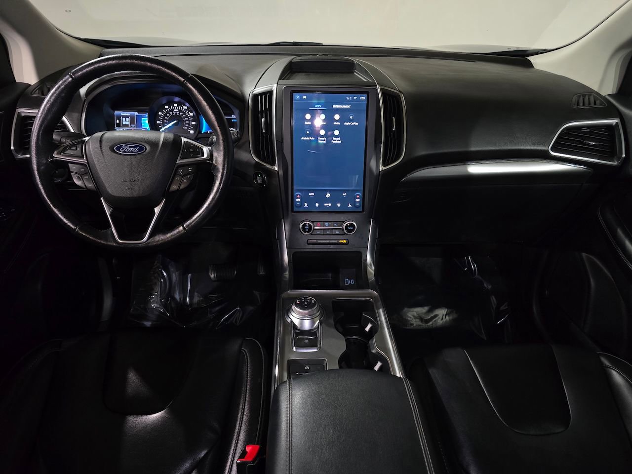 Used 2022 Ford Edge Titanium image 36