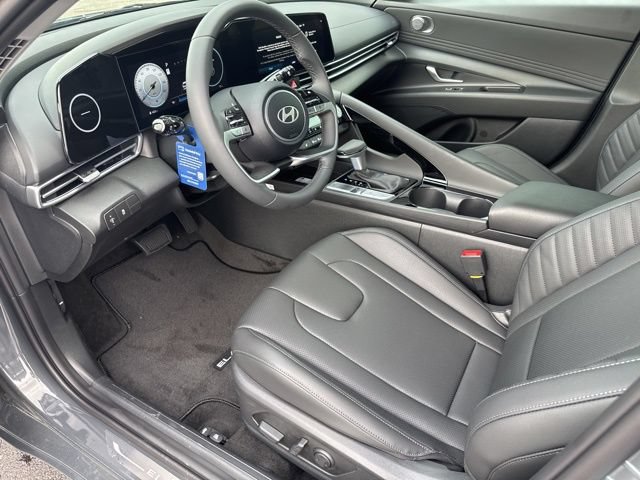 New 2026 Hyundai Elantra Limited FWD image 20