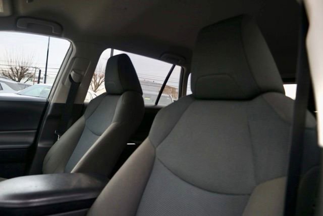 Used 2023 Toyota RAV4 LE image 19
