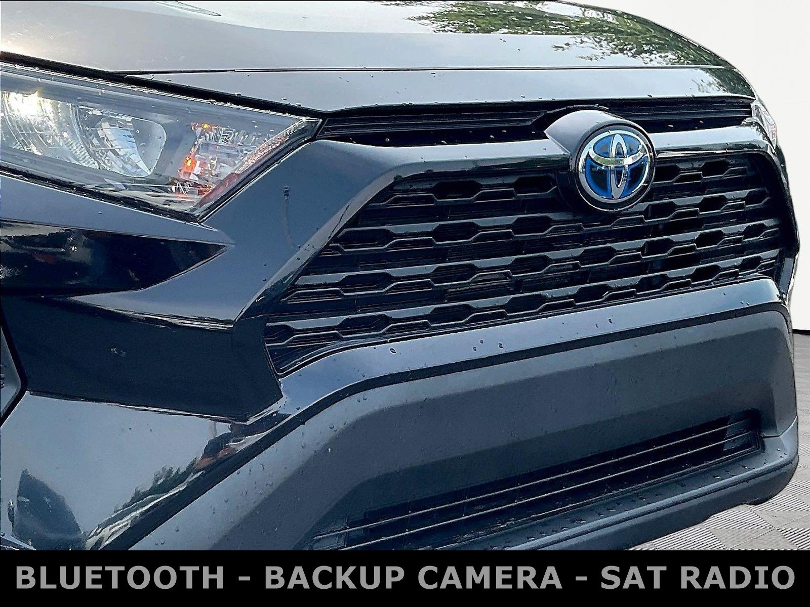 Used 2020 Toyota RAV4 LE AWD/4WD image 34
