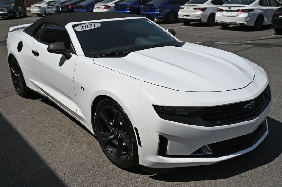 Used 2021 Chevrolet Camaro LT w/ RS Package RWD image 12
