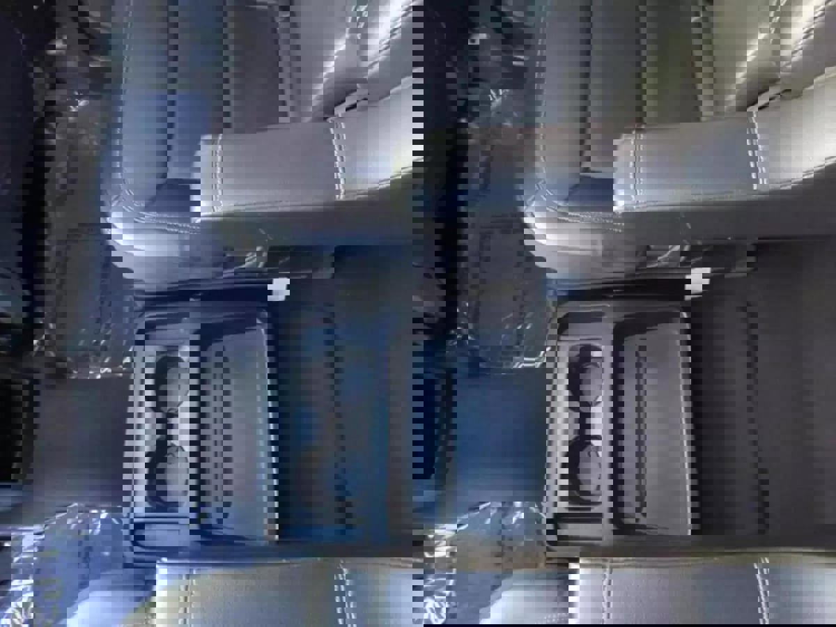 Used 2020 Ford Explorer Limited image 25