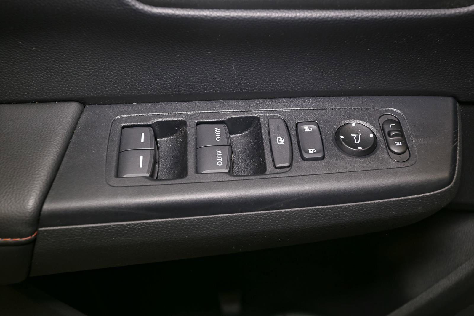 Used 2023 Honda CR-V Sport image 38