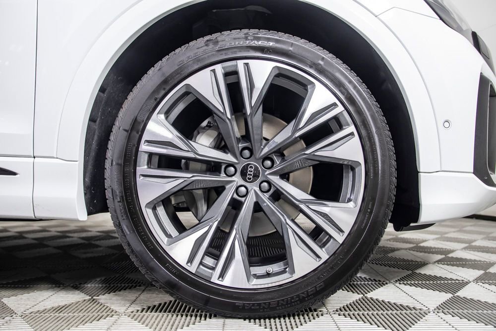 Used 2026 Audi Q8 Premium Plus AWD/4WD image 41