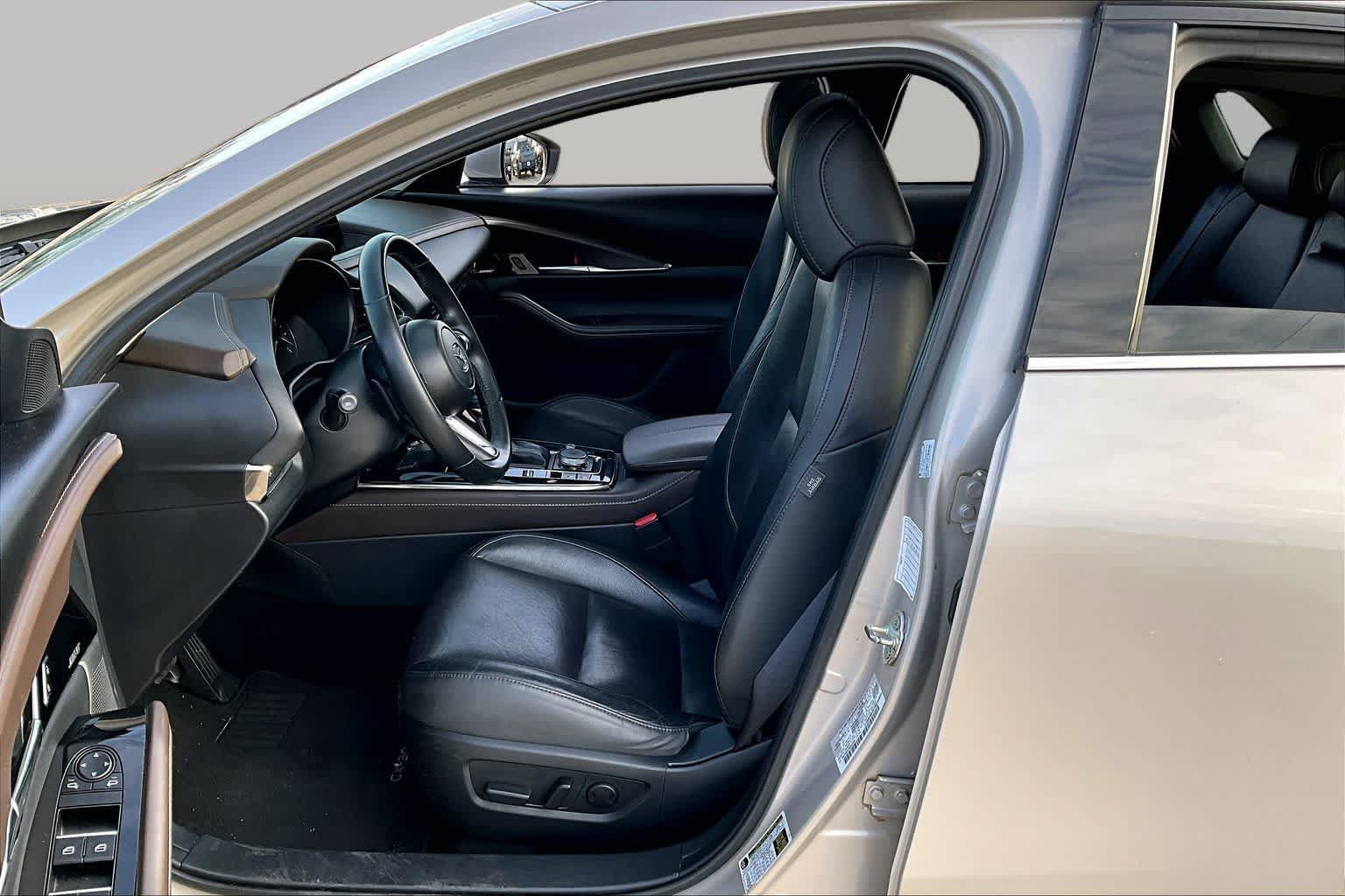 Used 2024 MAZDA CX-30 AWD 2.5 S w/ Premium Package image 14