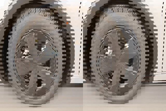 New 2026 Toyota Prius Plug-In Hybrid image 7