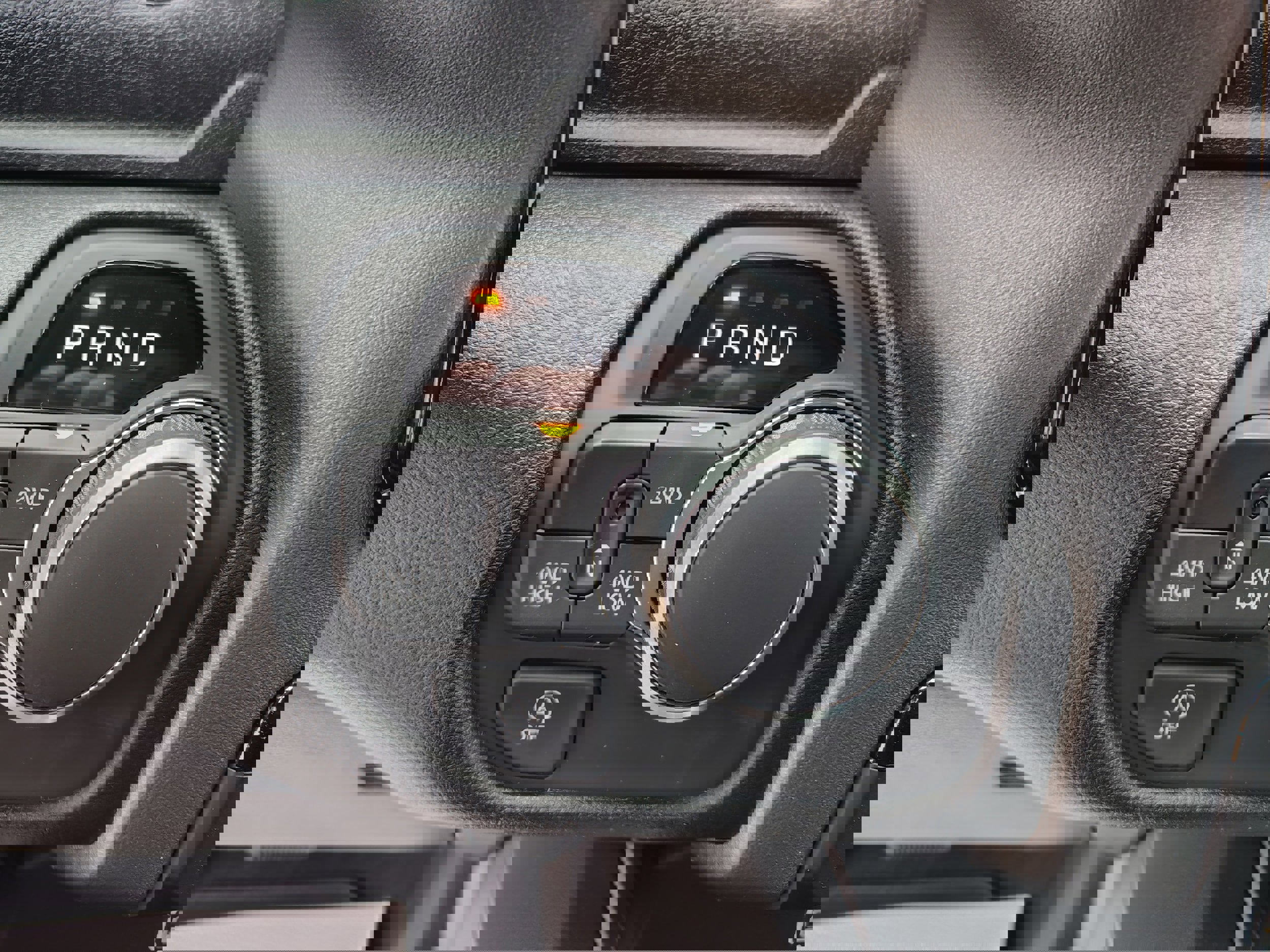 New 2026 RAM 1500 Express image 32