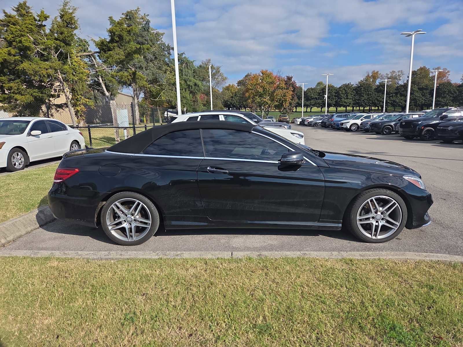 Used 2016 Mercedes-Benz E 400 Cabriolet image 3