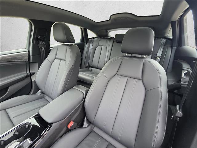 Certified 2025 Audi A6 e-tron Premium Plus w/ Premium Plus RWD image 14