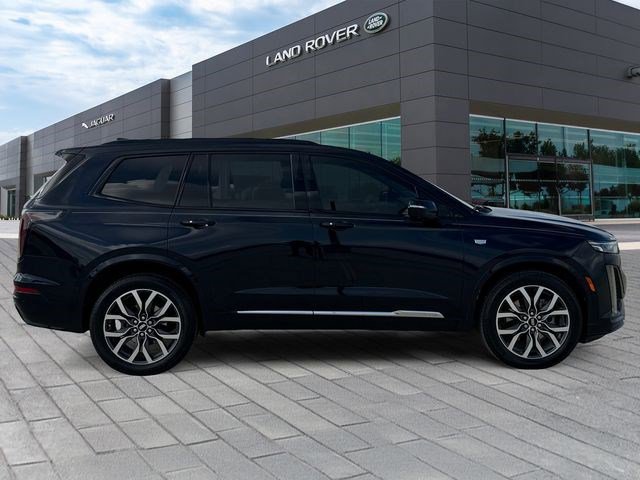 Used 2021 Cadillac XT6 Sport w/ Platinum Package AWD/4WD image 6