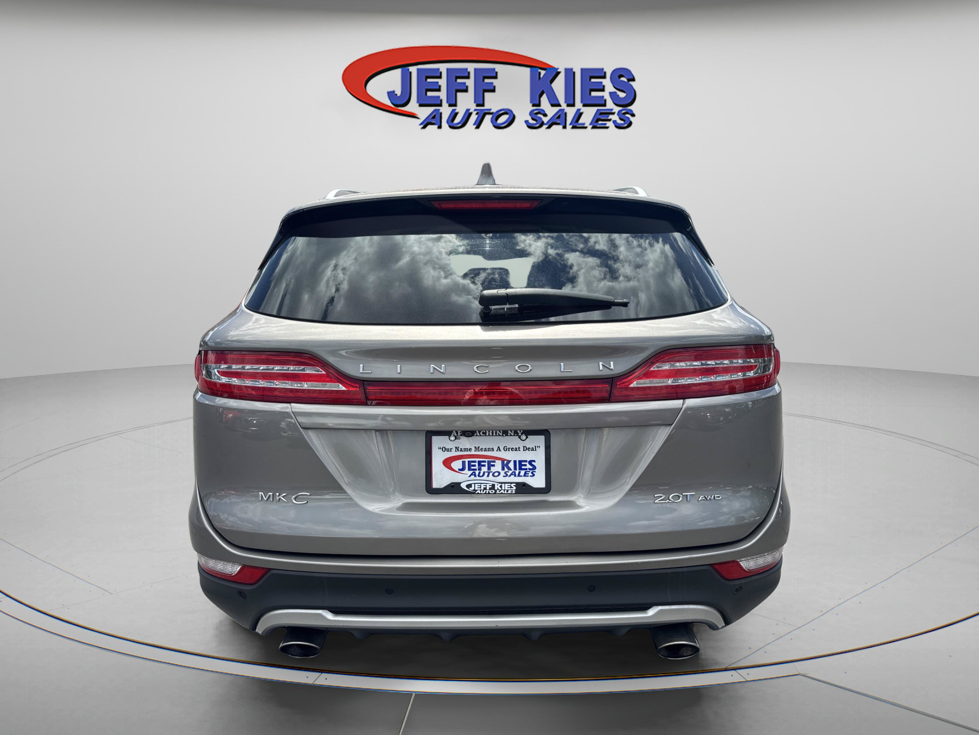 Used 2017 Lincoln MKC Select w/ Lincoln MKC Climate Package AWD/4WD image 6