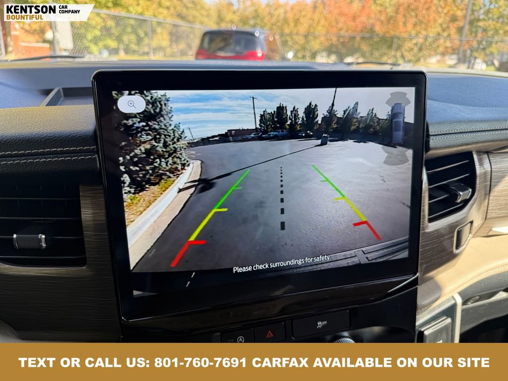 Used 2024 Ford Expedition Limited image 32